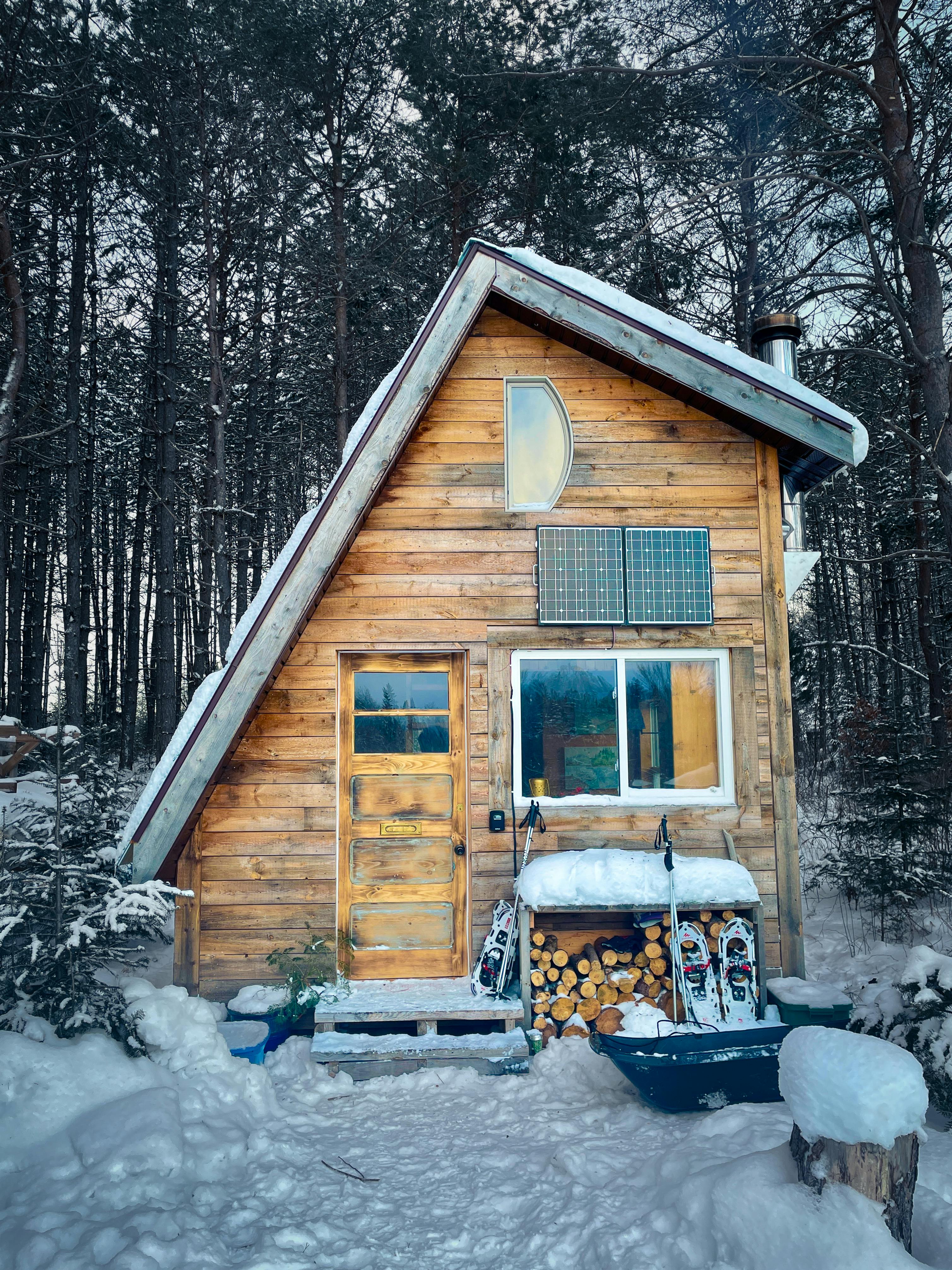 Off-grid household setup for blackout and disruption resilience